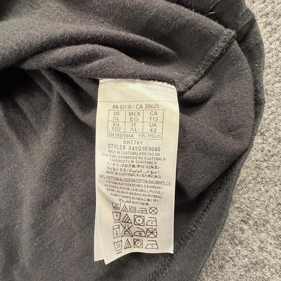 Guess Mens Black Graphic V-Neck T-Shirt XL #1046 - Picture 3 of 7